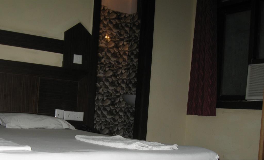 Hotel S B Inn Nové Dillí Pokoj fotografie